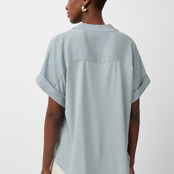Baby blue cuffed sleeve fluid blouse - Simons - Picture 7 of 7